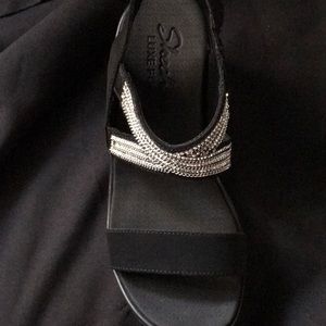Skechers Sling Back Wedge Sandals- Blk - Size 8
